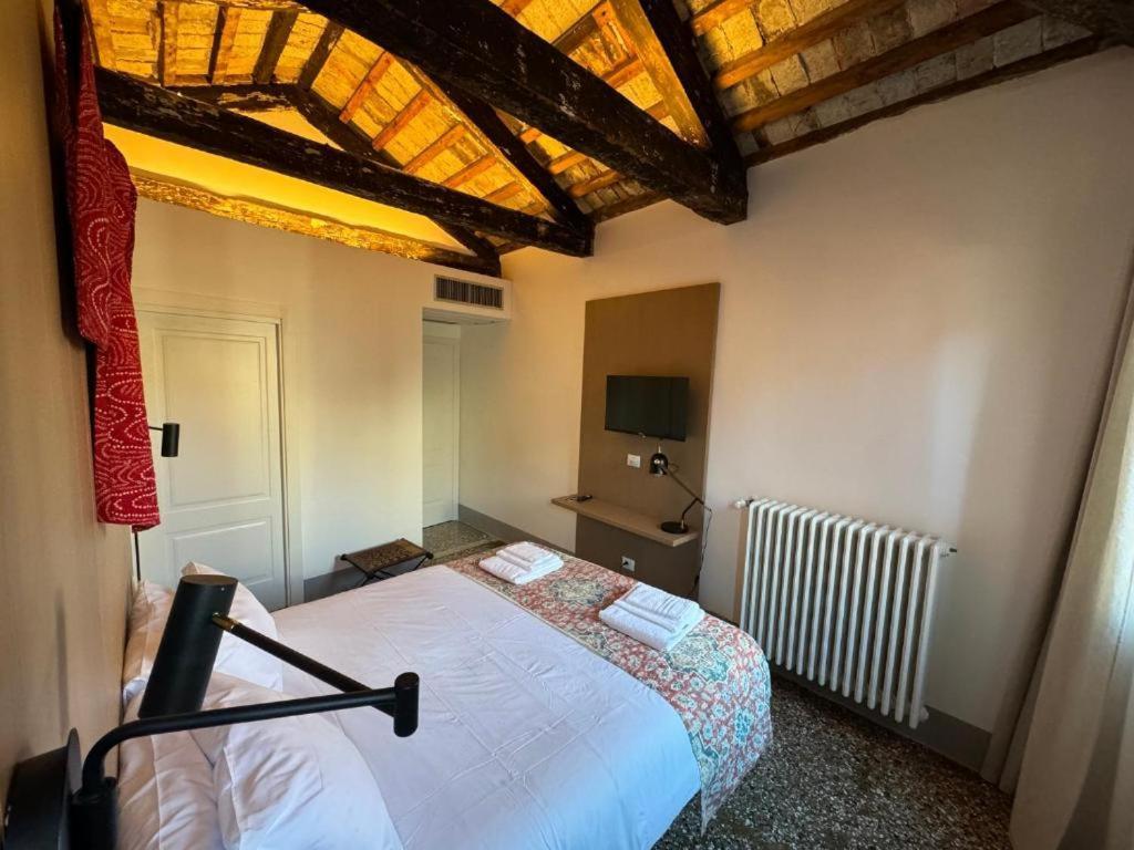 Apartamento Tra San Marco E Rialto Venecia Exterior foto